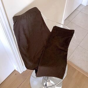 Simons Icōne brand  utterly soft velour leggings in teddy bear brown 🧸